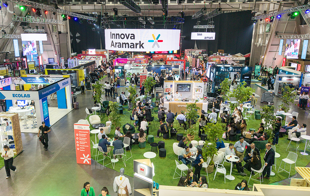 innovation summit floor from overhead